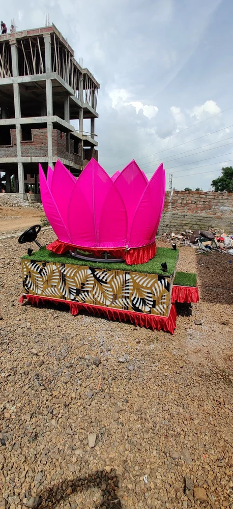 Pune lotus wedding entry