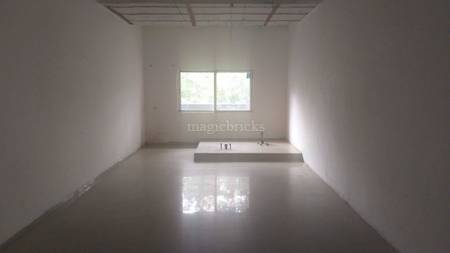 7250 Sq.Ft. Commercial Showroom for Rent in NIBM